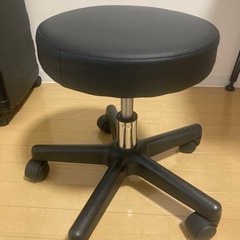 スツール(座面高調整可能)