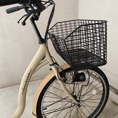 【美品】電動アシスト自転車(バッテリー充電器付き)の画像