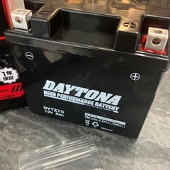 未使用　バイク用バッテリーDAYTONA 92881　DYTZ7Sの画像