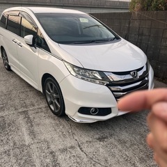 オデッセイ　アブソルート上級グレード