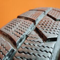 DUNLOP WINTER MAXX WM02 205/60R16 16インチ スタッドレス 4本 20年製 ステップワゴン ヴォクシー ジューク等　(KTE239)の画像