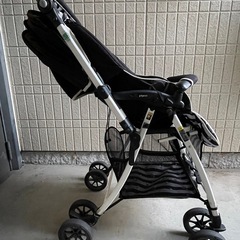 ピジョン　ベビーカーの画像