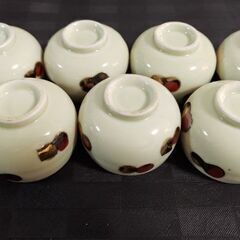 🉐🉐🉐5/30(金)までの取引→💴100🌼湯のみ7客セット【美品】 🌼大量の和食器と一緒に購入の場合→サービス🉑の画像