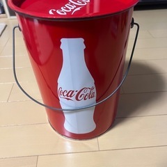 Coca-Cola バケツ型容器 赤の画像
