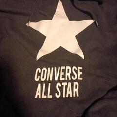 CONVERSE　パーカーの画像