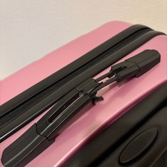 スーツケース　キャリーケースの画像