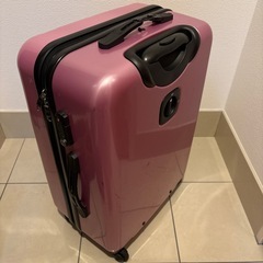 スーツケース　キャリーケースの画像
