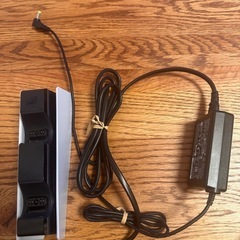 〔箱付き〕【純正品】DualSense 充電スタンド