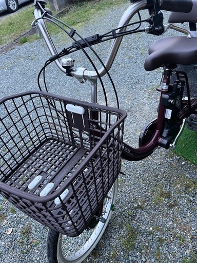 お値下げしました！電動アシスト三輪車