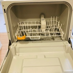 Panasonic 食器洗い乾燥機 NPTCR4 取付用工具付きの画像
