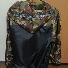 迷彩　シャカシャカジャンパー　XL の画像
