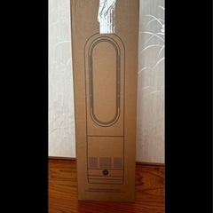 【現地現金払い】シルバー セラミックヒーター 暖房器具 省エネ 【1年中使える・冷暖兼用・羽根なし】ファンヒーター 大風量 冷暖房 【100°左右自動首振り】タワーファン 温風 冷風 節電 羽根なしファンヒーター 8段階送風/3段階暖風 羽根なし扇風機 サーキュレーター 速暖 過熱保護 転倒OFF リモコン付き タイマー付き オフィス トイレ 梅雨 脱衣所 寝室の画像