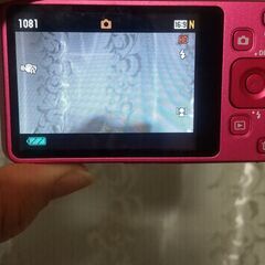 CASIO EXILIM ex-z800デジタルカメラ  チェリーピンクの画像