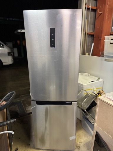 【高年式フィルム付き】冷蔵庫　327L アズマ　2024年製