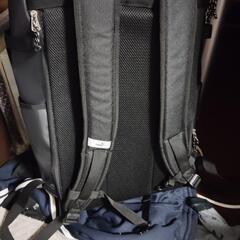 値下げ！puma バックパック　40Lの画像