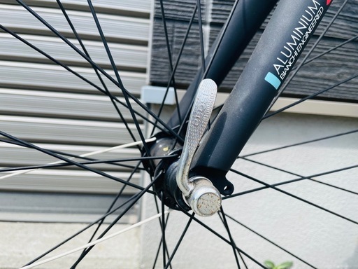 クロスバイク  自転車  
