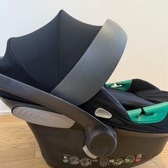 〈決定済〉サイベックス　cybex　エイトンS2 i-size + カーシートアダプターの画像