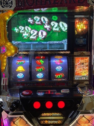 レア　スロット実機　バイオハザード5