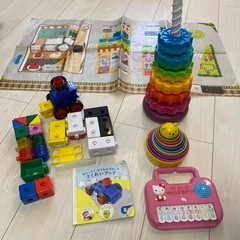 0歳から3才ごろすぎまで　使える　おもちゃ