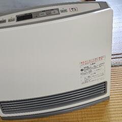 【お引き取り先決定しました】ガスファンヒーター