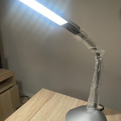 調光式デスクライトの画像