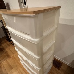 収納ボックスの画像