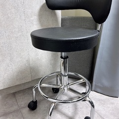 【値下げ】カウンターチェア(キャスター、背もたれ付)