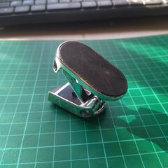 携帯電話・スマートフォン用車載ホルダー　マグネットタイプ　値下げしましたの画像
