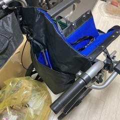 車椅子の画像