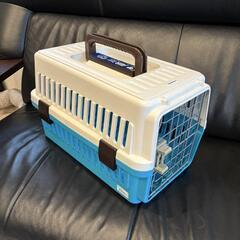 ペットキャリーケース