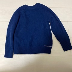 セーター　約130cm 紺色の画像