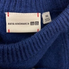 セーター　約130cm 紺色の画像