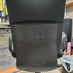 取引者決定　キャスターつき椅子の画像