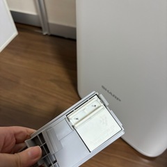 空気清浄機 加湿 SHARP ~18畳の画像