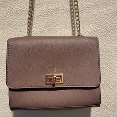 ショルダーバッグ
