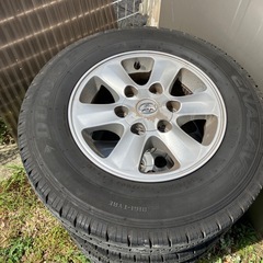 ハイエース ノーマルタイヤセット