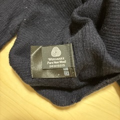 UNIQLO ネイビー タートルネックセーター Sの画像