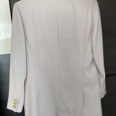 美品❗️レディーススーツ
の画像