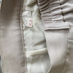美品❗️レディーススーツ
の画像