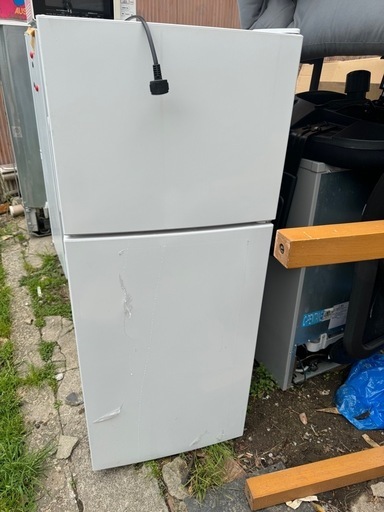 中古美品 冷蔵庫 一人暮らし冷凍冷蔵庫 60L シルバー 冷蔵庫 中古品 H*O様