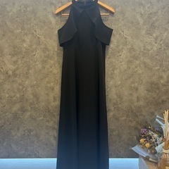 ブラック　ロングドレス
の画像