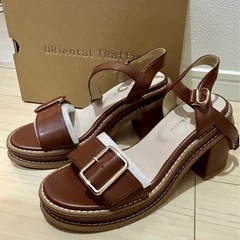 ステッチデザインサンダルの画像