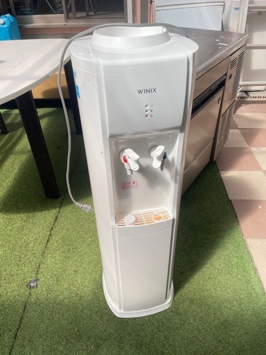 食器棚、キッチン収納 winix