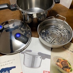 【値下げしました】
Fissler（フィスラー） 圧力鍋「ビタク...