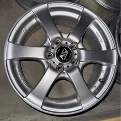 205×55×16のホイール
の画像