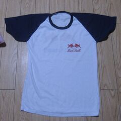 レッドブル　Tシャツ