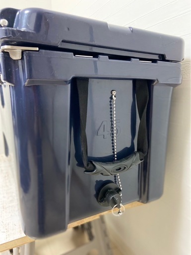 VASTLAND　クーラーボックス 42.5L