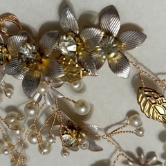 ヘッドドレス/ヘアアクセサリー ゴールドの画像