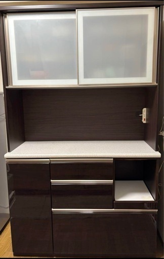 8万割引！！1万2千円！ニトリ　食器棚