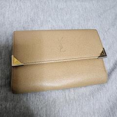SAINT LAURENT